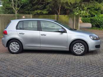 Used Volkswagen Golf 2010 for sale - 74621554: Photo