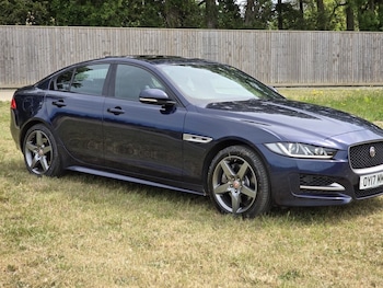 Used Jaguar XE 2017 for sale - 78044250: Photo