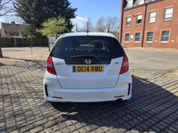 Used Honda Jazz 2014 for sale - 74223301: Photo