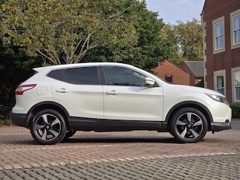 Used Nissan Qashqai 2014 for sale - 75865166: Photo
