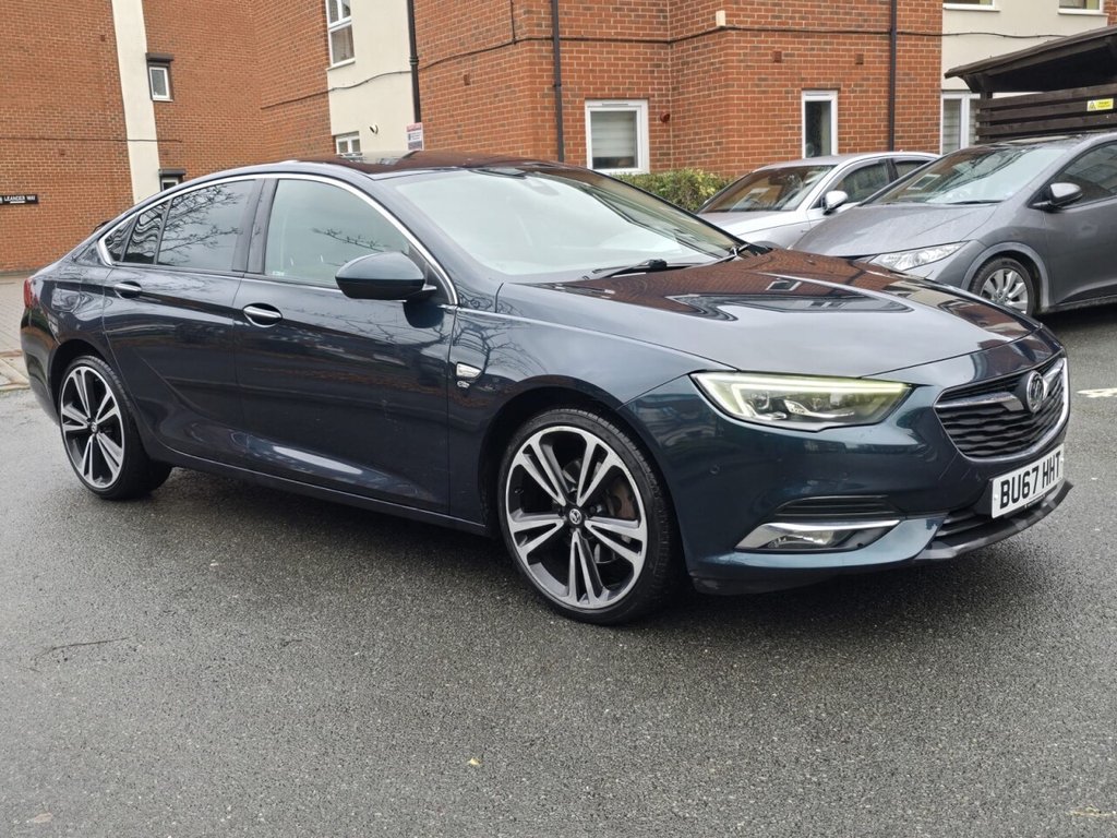 Used Vauxhall Insignia 2017 for sale - 77360055: Photo 1