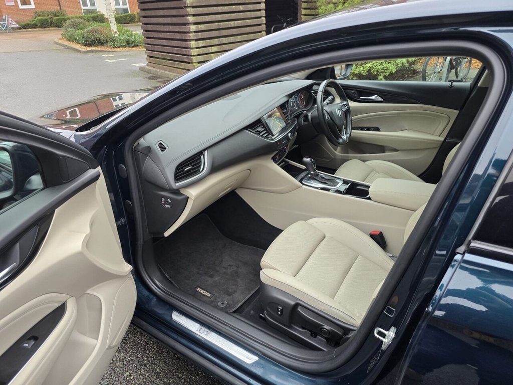 Used Vauxhall Insignia 2017 for sale - 77360055: Photo 17