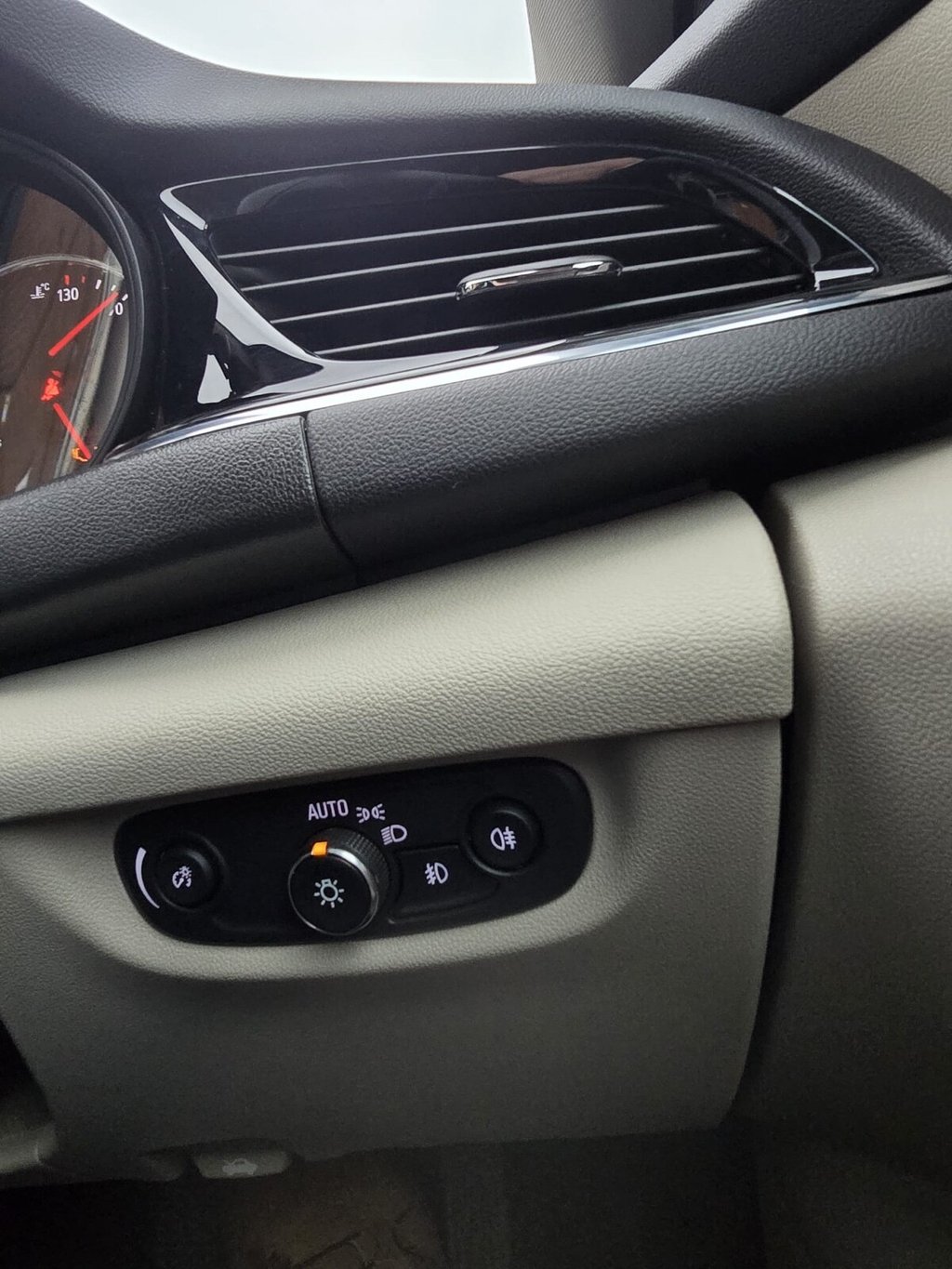 Used Vauxhall Insignia 2017 for sale - 77360055: Photo 28