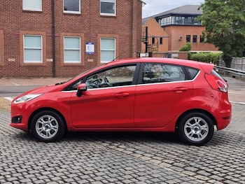Used Ford Fiesta 2016 for sale - 75300807: Photo