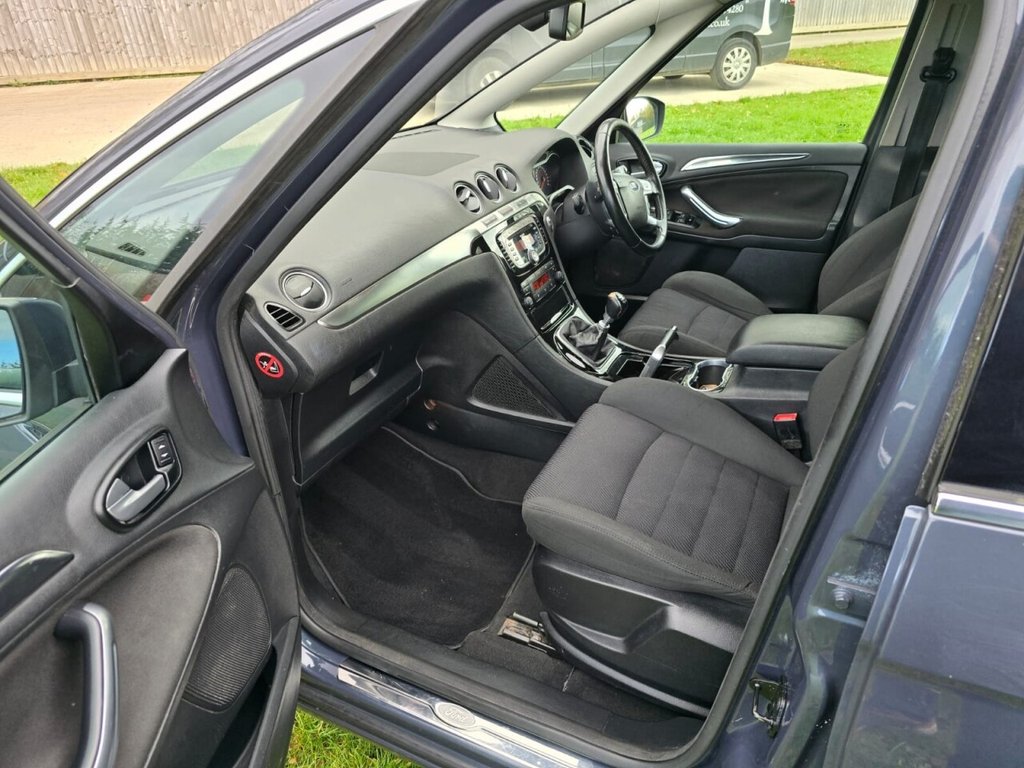 Used Ford S-Max 2011 for sale - 76400470: Photo 15