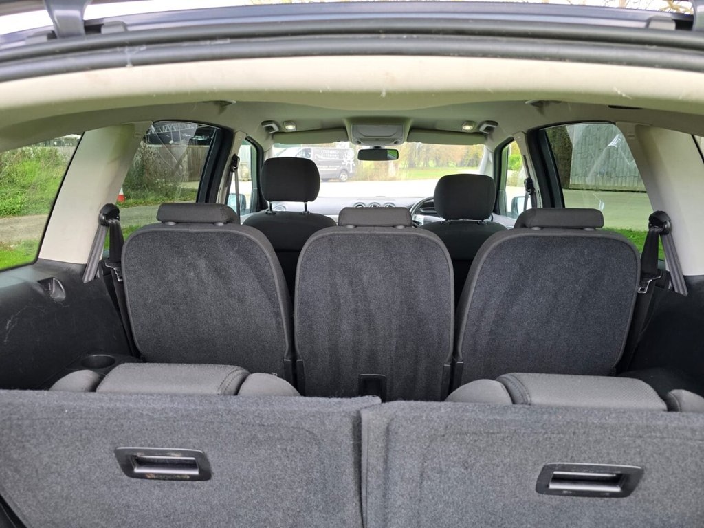 Used Ford S-Max 2011 for sale - 76400470: Photo 29