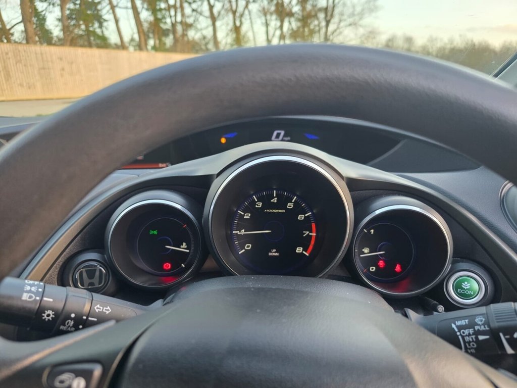 Used Honda Civic 2013 for sale - 76923765: Photo 17