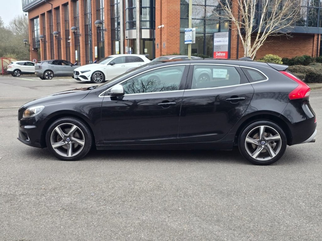 Used Volvo V40 2016 for sale - 78061880: Photo 16
