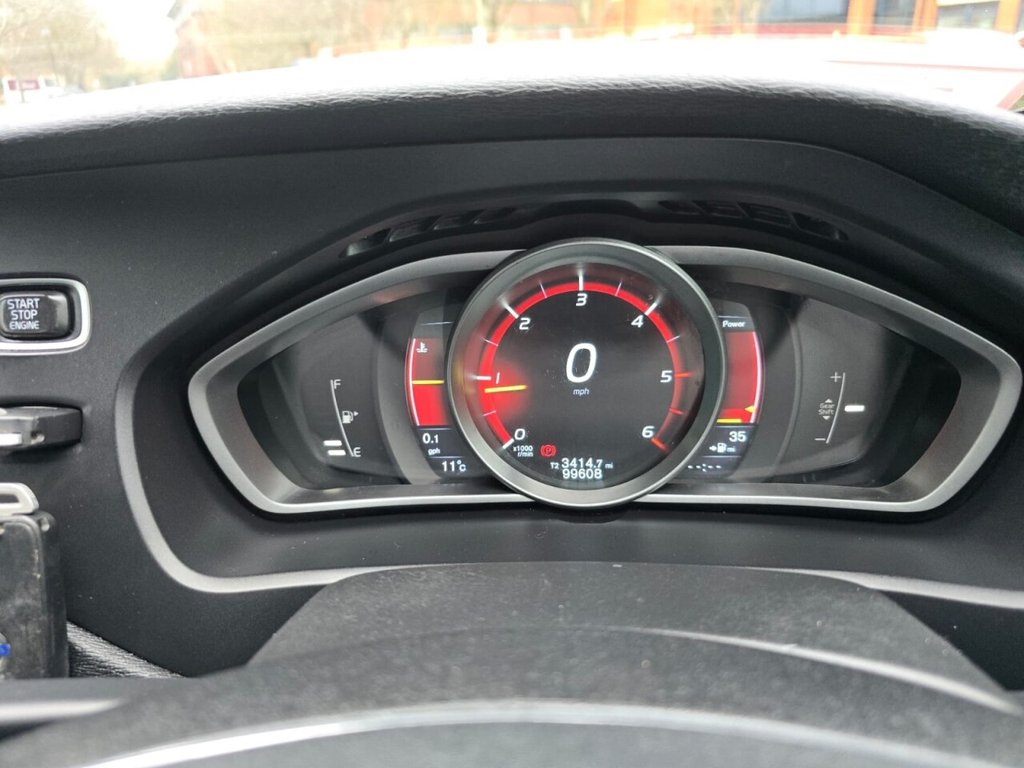 Used Volvo V40 2016 for sale - 78061880: Photo 25