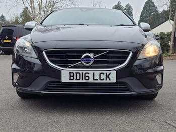 Used Volvo V40 2016 for sale - 78061880: Photo