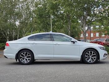Used Volkswagen Passat 2020 for sale - 79659394: Photo