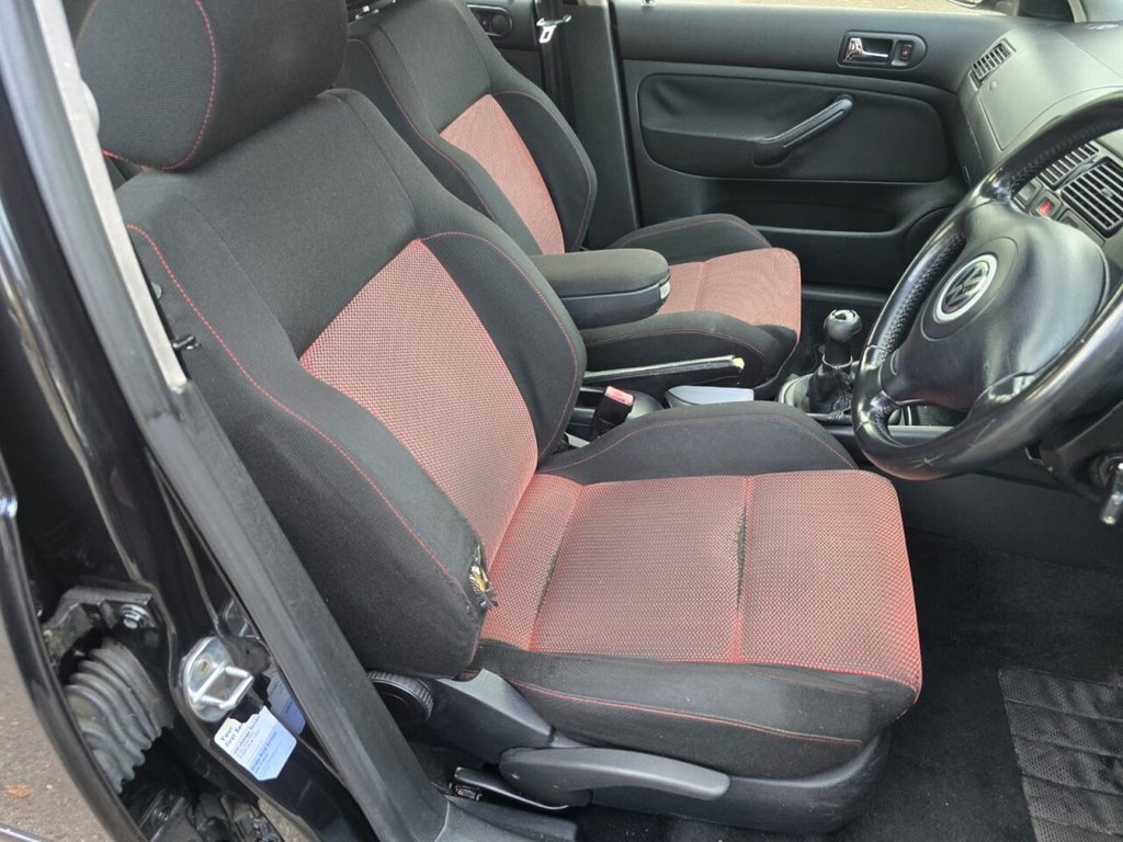 Used Volkswagen Golf 2002 for sale - 76826492: Photo 22