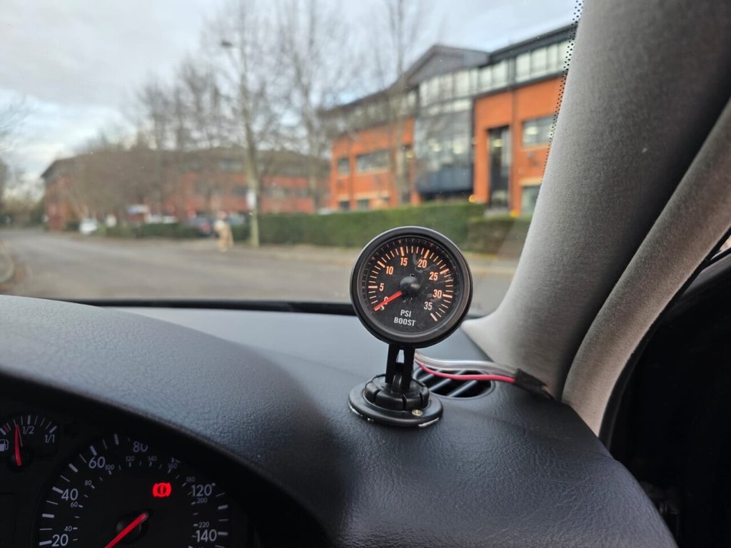 Used Volkswagen Golf 2002 for sale - 76826492: Photo 25