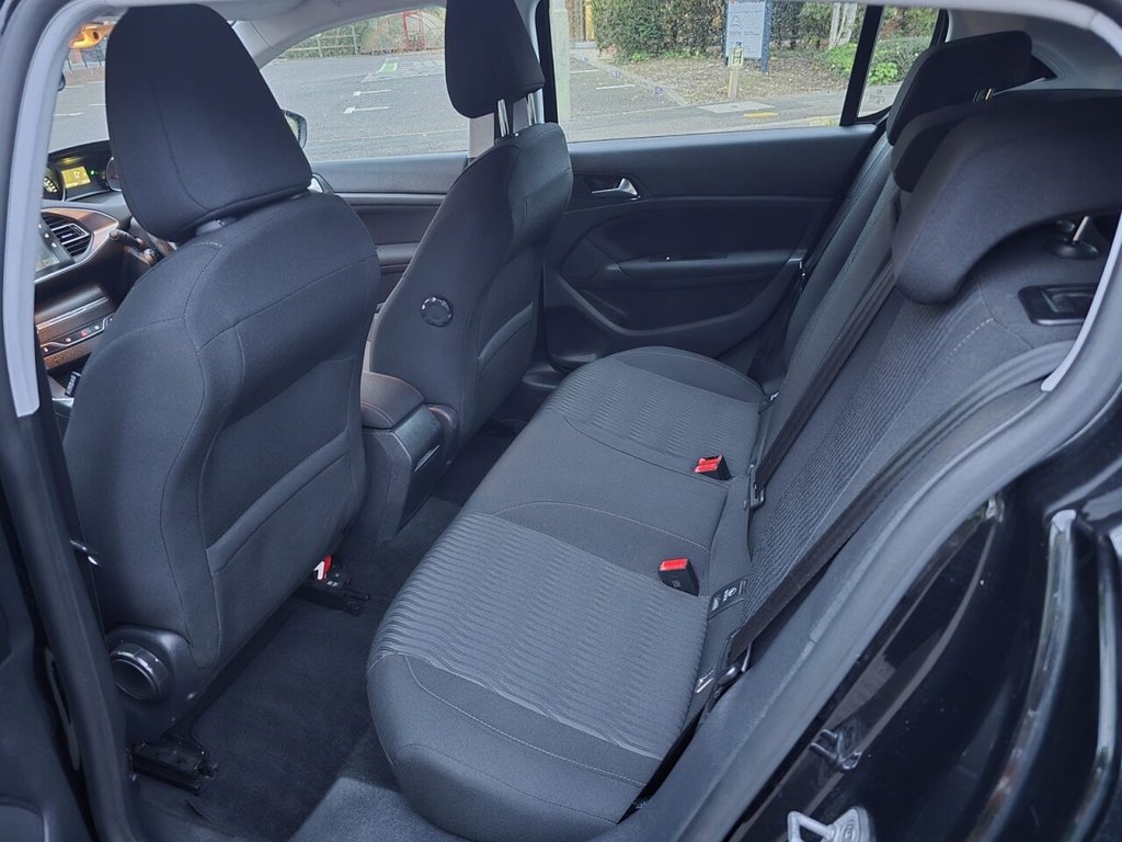 Used Peugeot 308 2015 for sale - 76400471: Photo 19