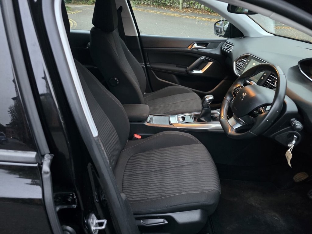 Used Peugeot 308 2015 for sale - 76400471: Photo 24