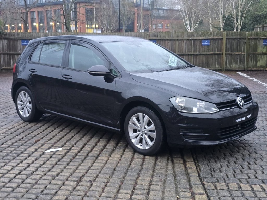 Used Volkswagen Golf 2013 for sale - 77244639: Photo 2