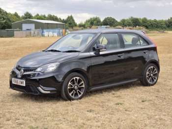 2017 (66) - 1.5 VTi-TECH 3Style Hatchback 5dr Petrol Manual Euro 6 (s/s) (106 ps)