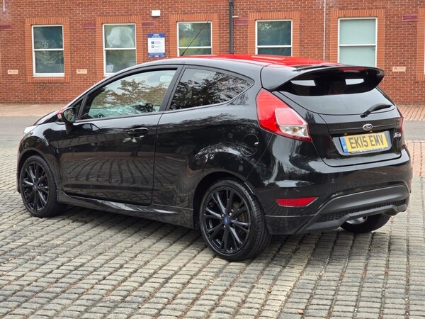Used Ford Fiesta 2015 for sale - 76229000: Photo 15