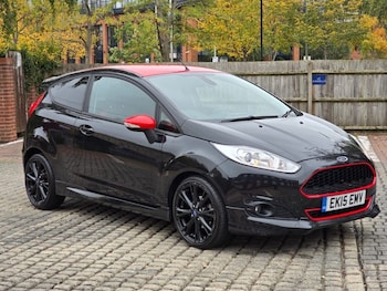 Used Ford Fiesta 2015 for sale - 76229000: Photo