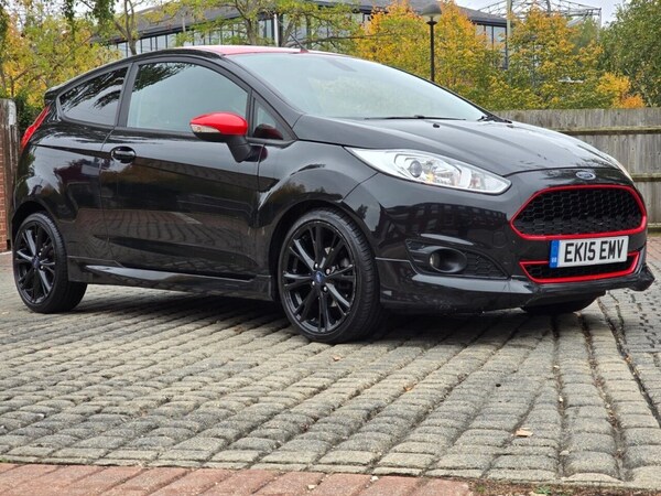 Used Ford Fiesta 2015 for sale - 76229000: Photo 2