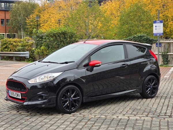 Used Ford Fiesta 2015 for sale - 76229000: Photo 30