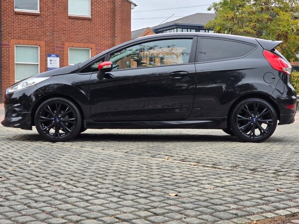 Used Ford Fiesta 2015 for sale - 76229000: Photo 40
