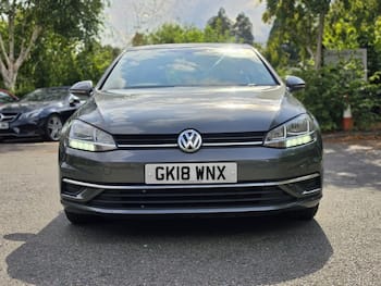 Used Volkswagen Golf 2018 for sale - 79749312: Photo