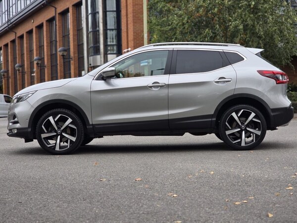 Used Nissan Qashqai 2018 for sale - 76228999: Photo 11