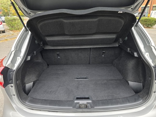 Used Nissan Qashqai 2018 for sale - 76228999: Photo 17