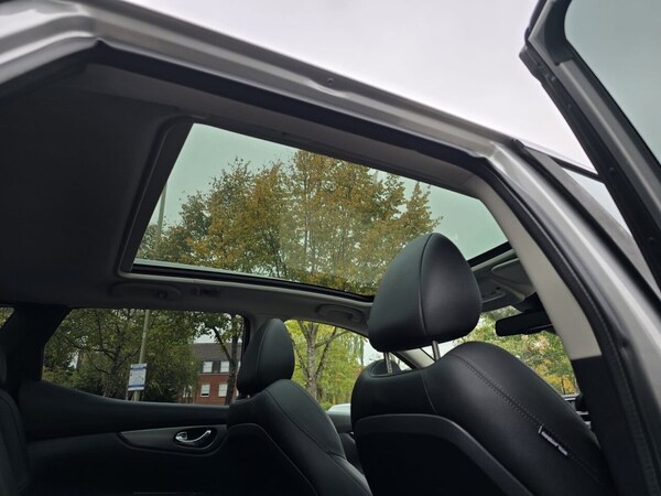 Used Nissan Qashqai 2018 for sale - 76228999: Photo 18