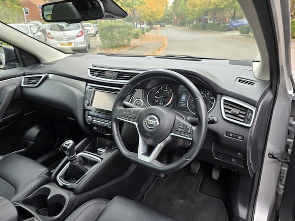 Used Nissan Qashqai 2018 for sale - 76228999: Photo 21