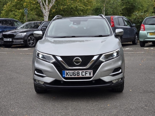 Used Nissan Qashqai 2018 for sale - 76228999: Photo 3