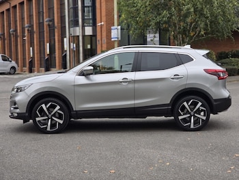 Used Nissan Qashqai 2018 for sale - 76228999: Photo 4