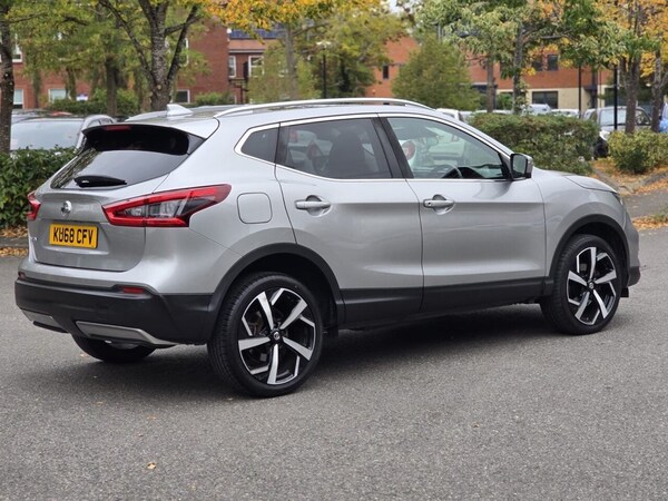 Used Nissan Qashqai 2018 for sale - 76228999: Photo 7