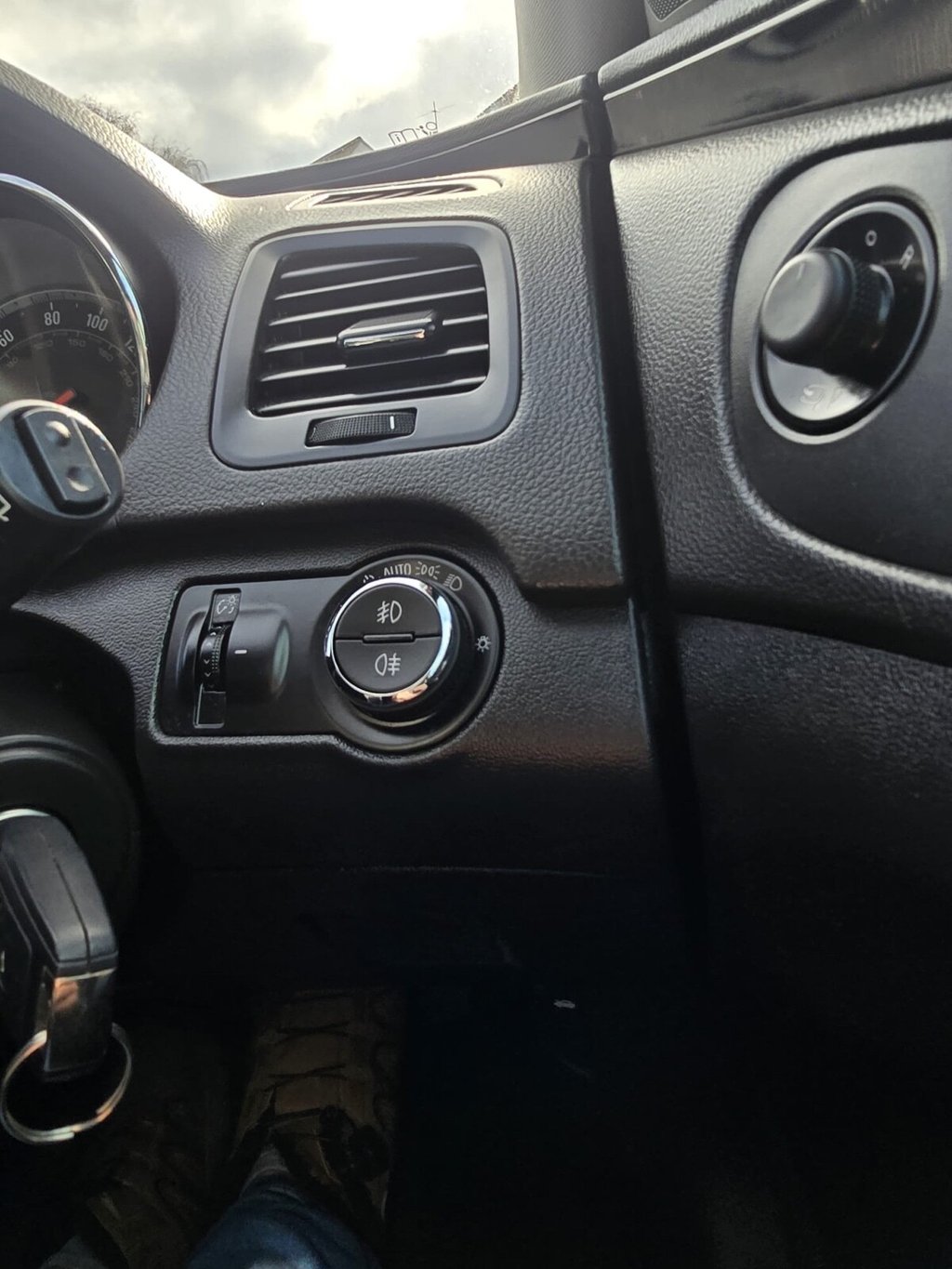 Used Vauxhall Insignia 2012 for sale - 77480170: Photo 32