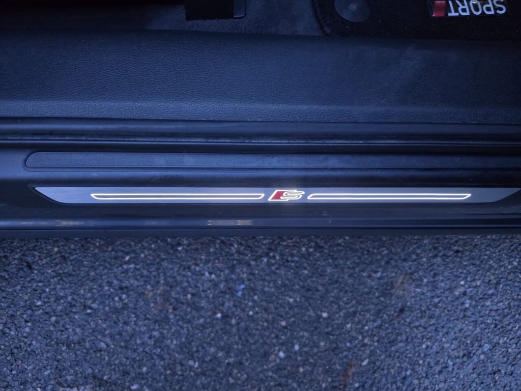 Used Audi Q5 2017 for sale - 76909839: Photo 30