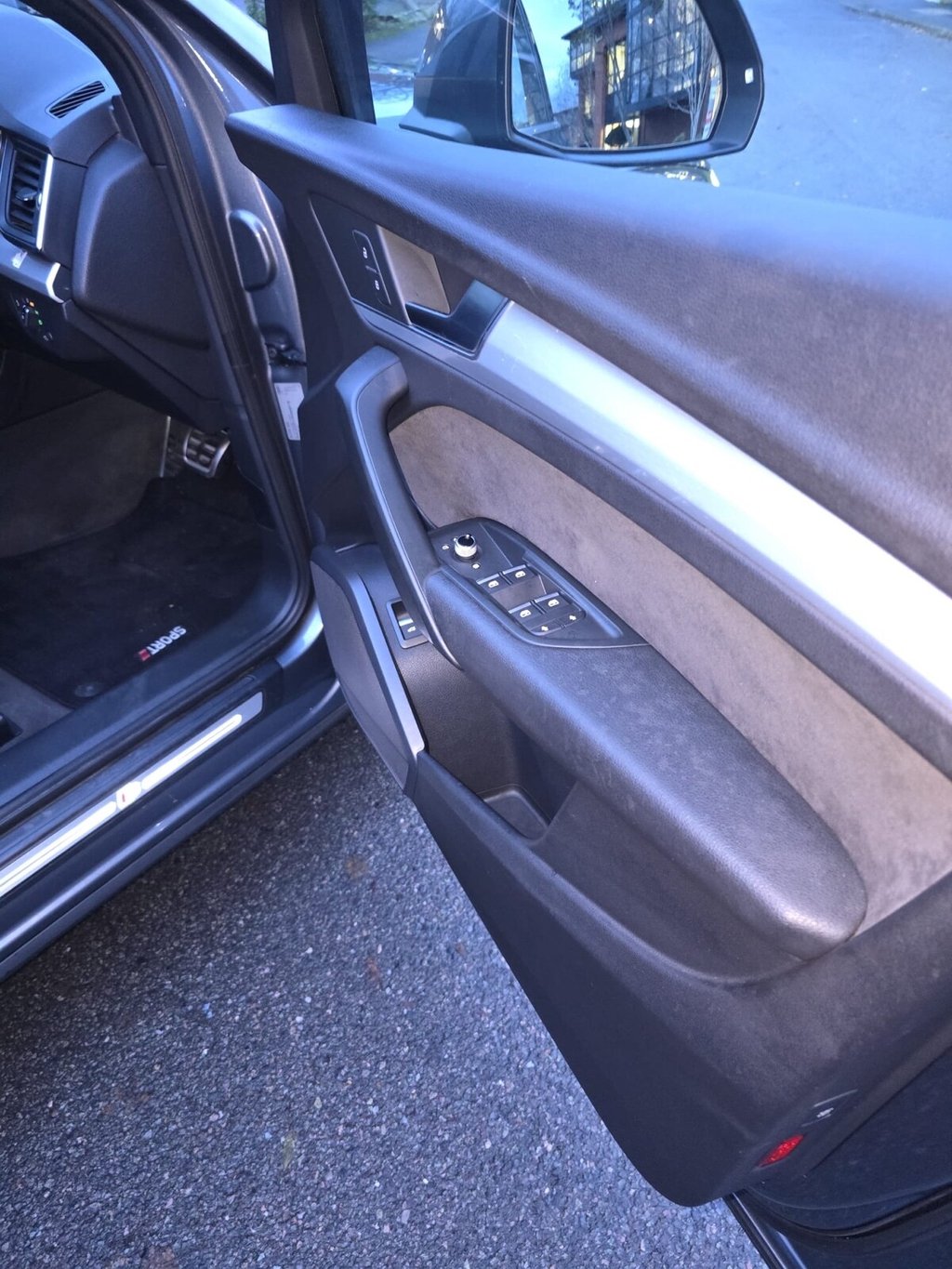 Used Audi Q5 2017 for sale - 76909839: Photo 31