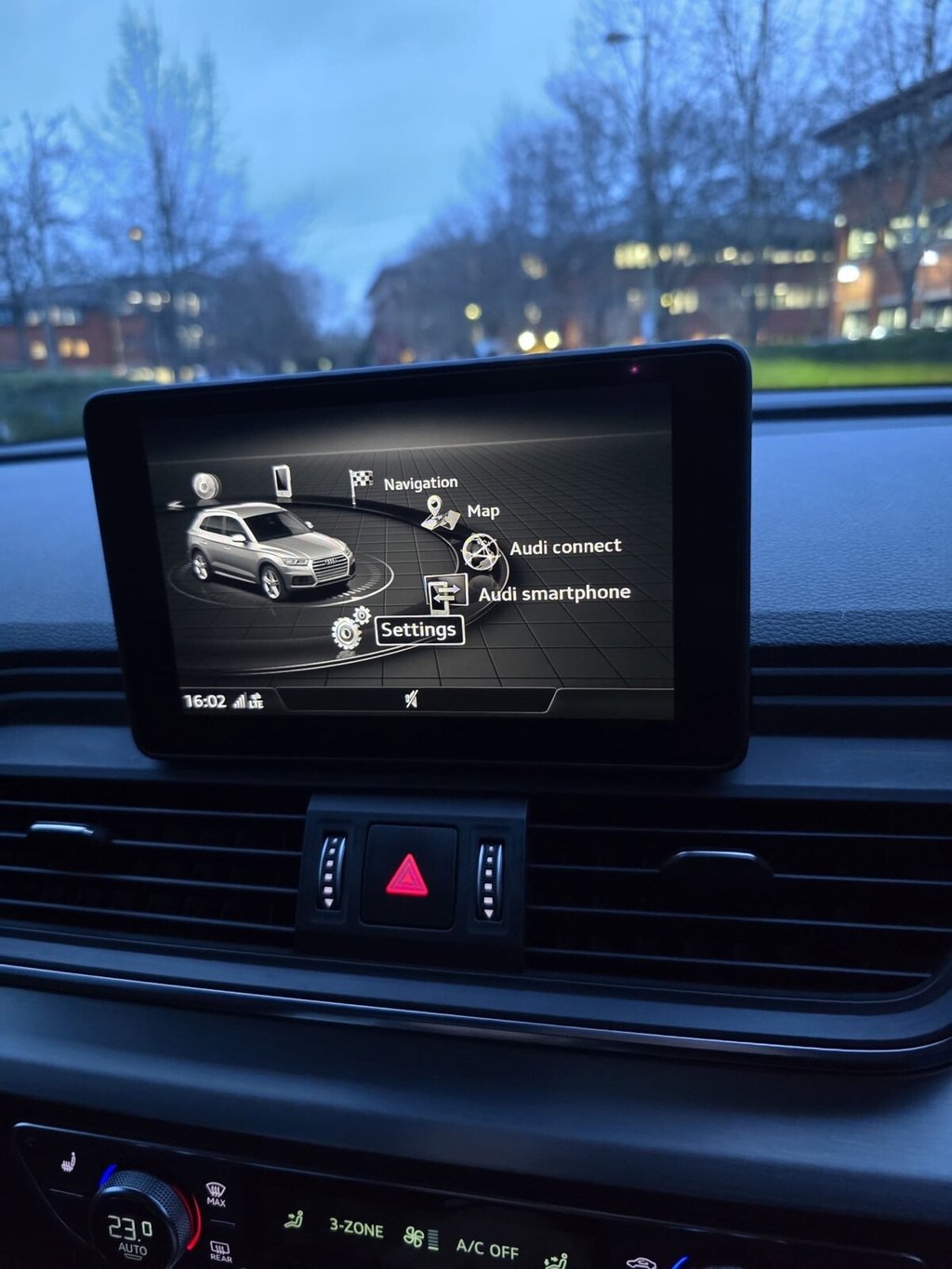 Used Audi Q5 2017 for sale - 76909839: Photo 35