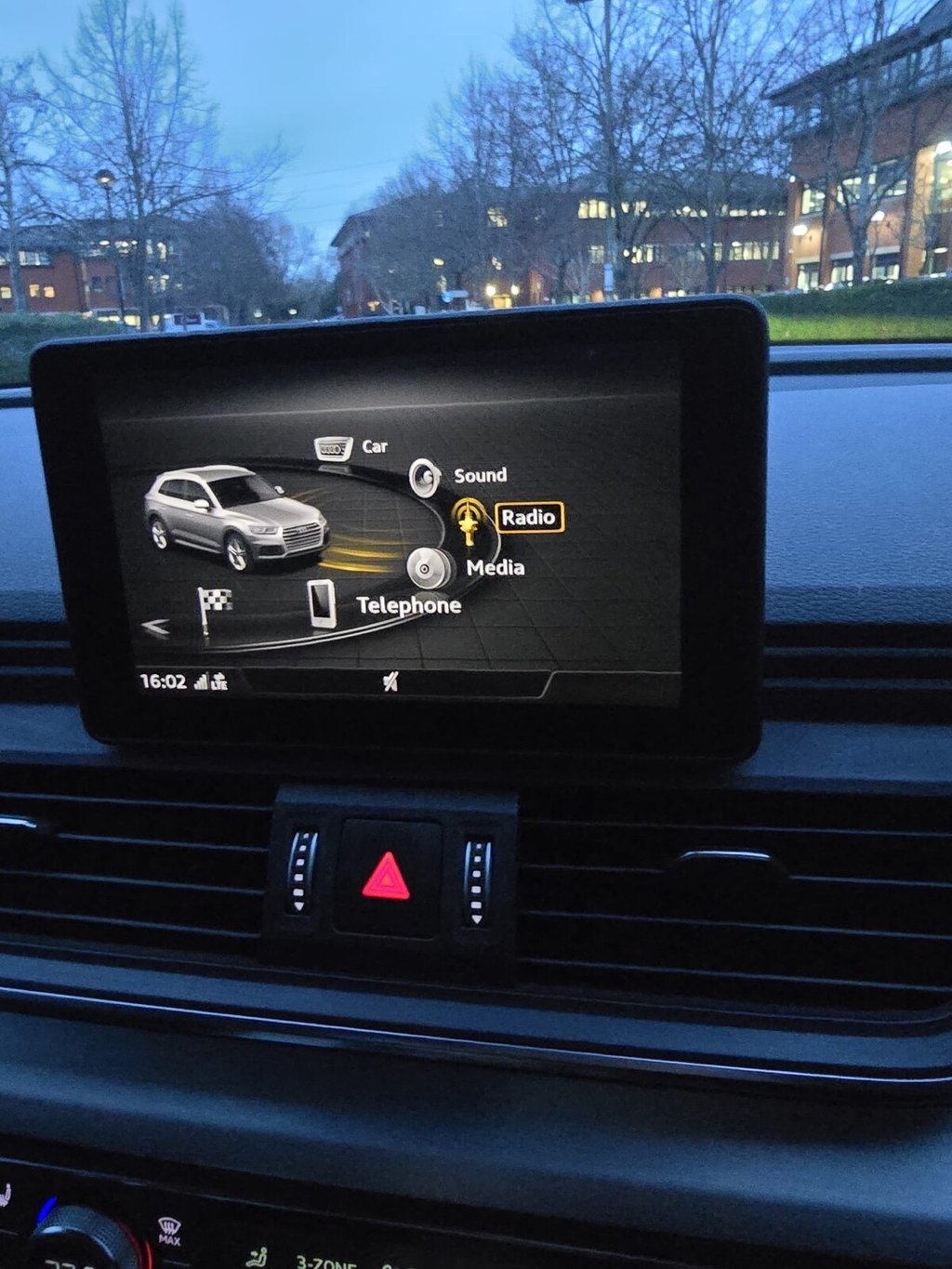 Used Audi Q5 2017 for sale - 76909839: Photo 39