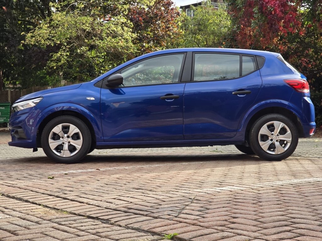 Used Dacia Sandero 2021 for sale - 76180121: Photo 3