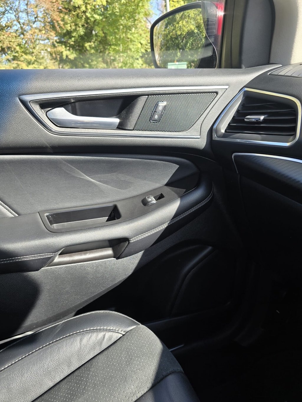 Used Ford Edge 2017 for sale - 76068438: Photo 30