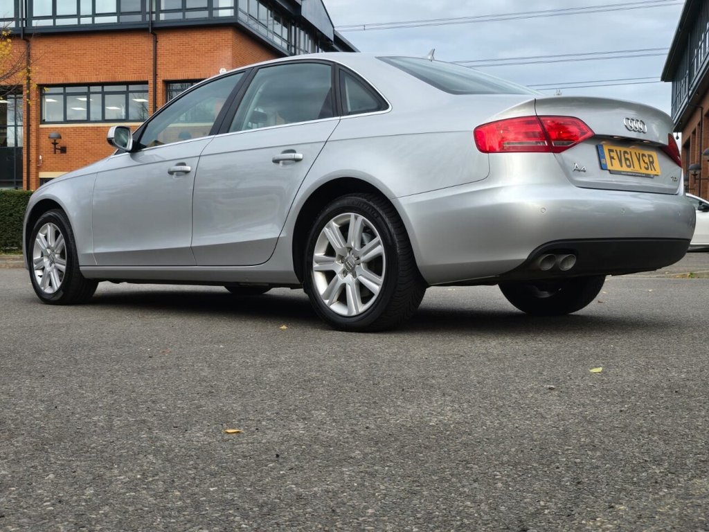 Used Audi A4 2011 for sale - 76400456: Photo 9