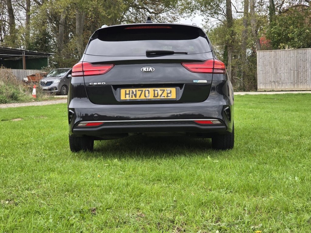 Used Kia Ceed 2021 for sale - 76400476: Photo 19