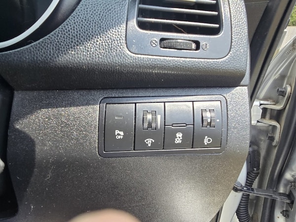 Used Kia Venga 2014 for sale - 74756432: Photo 20