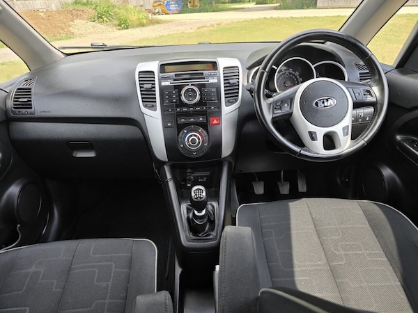 Used Kia Venga 2014 for sale - 74756432: Photo 26