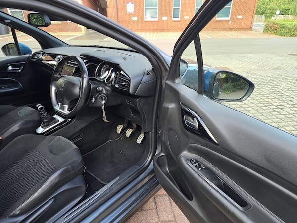 Used DS Automobiles DS 3 2017 for sale - 75164829: Photo 28