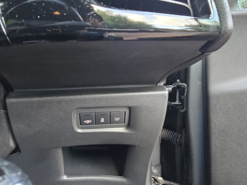 Vehicle 33