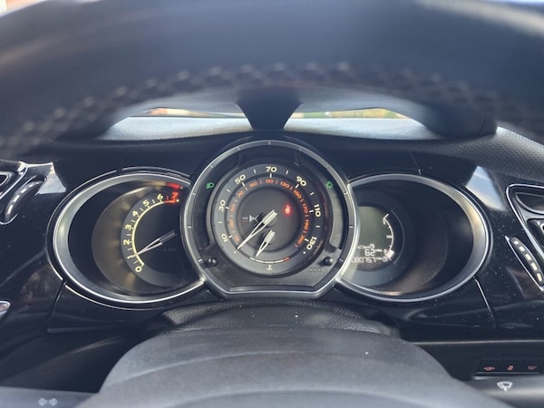 Used DS Automobiles DS 3 2017 for sale - 75164829: Photo 35