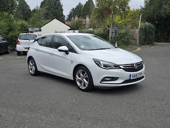Vauxhall - Astra
