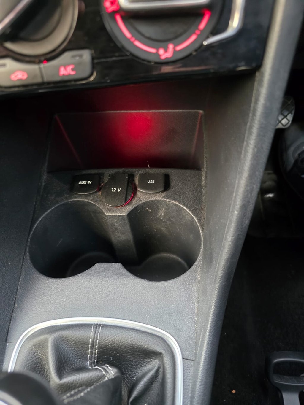 Used Volkswagen Polo 2016 for sale - 76420097: Photo 28